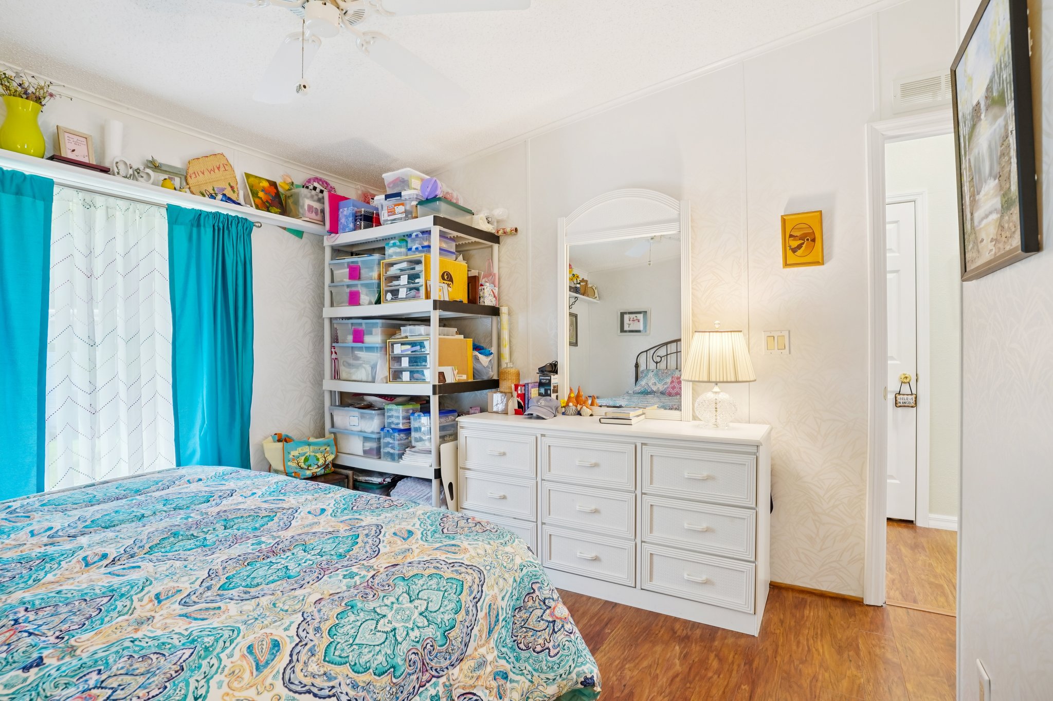 Tamarisk Way-S1703-029.jpg