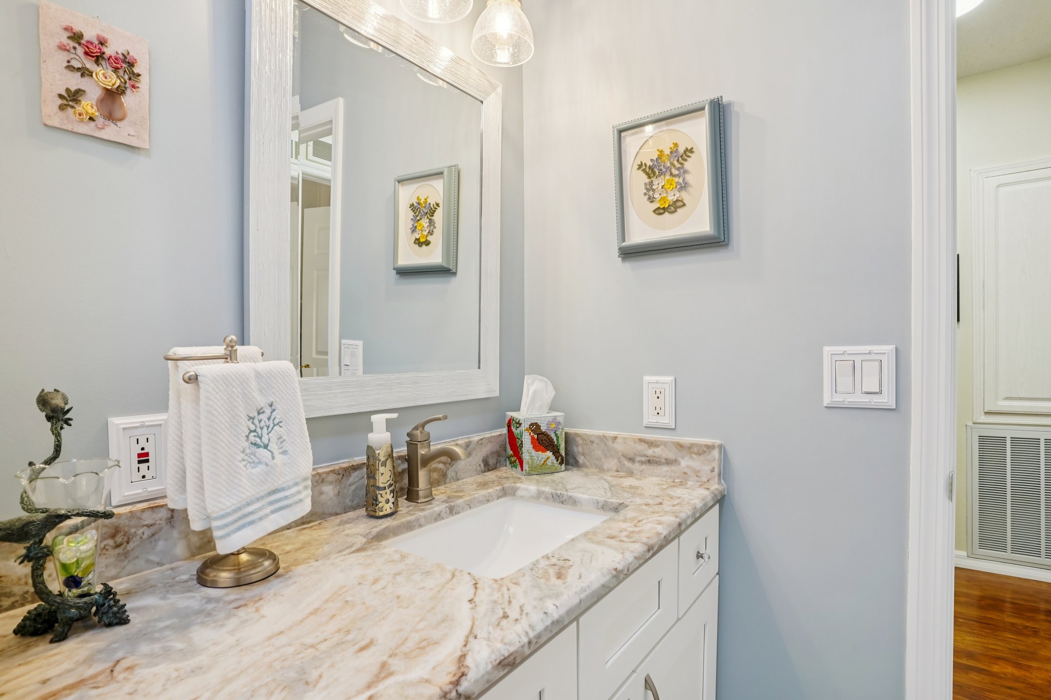 Tamarisk Way-S1703-031.jpg