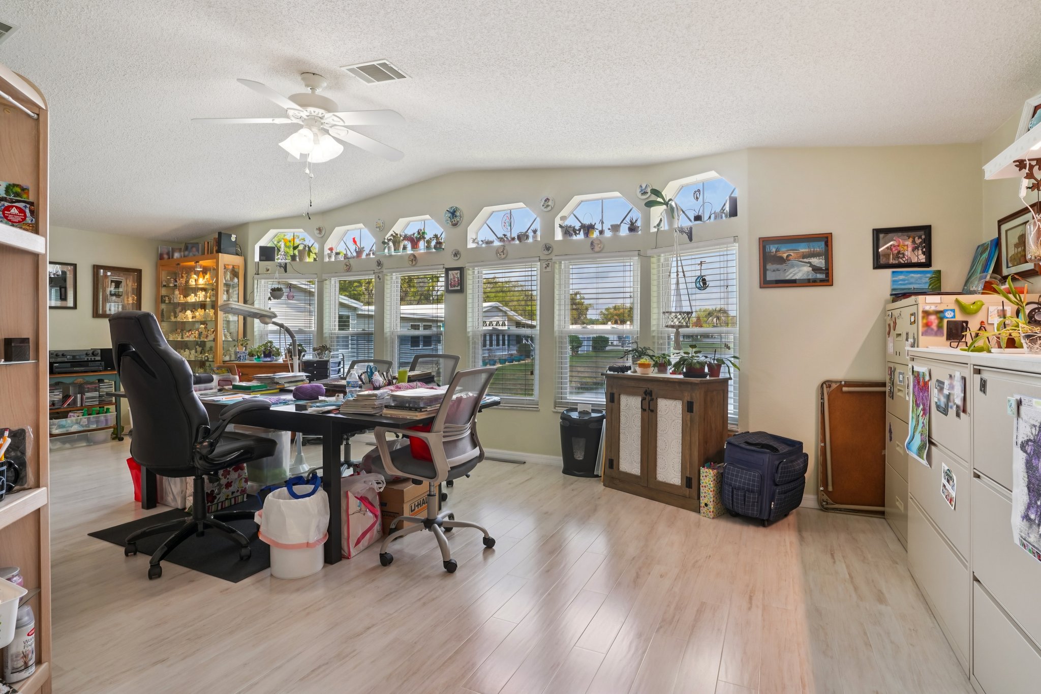 Tamarisk Way-S1703-034.jpg