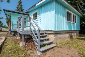  Photo 44