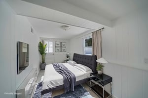 18586 Final 0036 virtually staged.jpeg