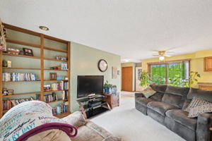 02_Interior