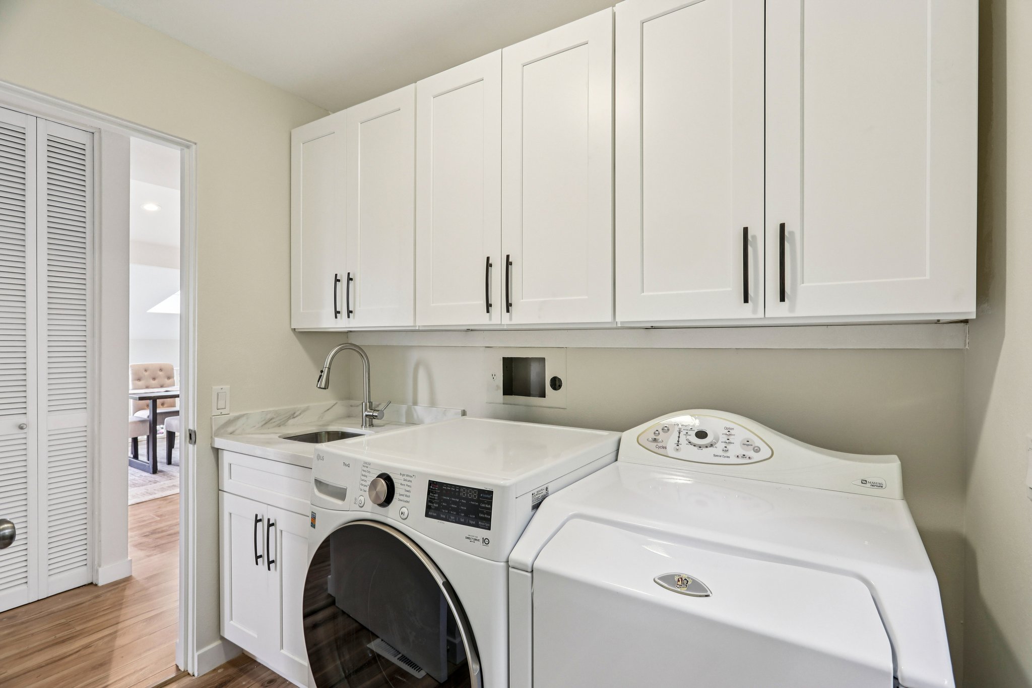 80th Pl-L0603-019.jpg