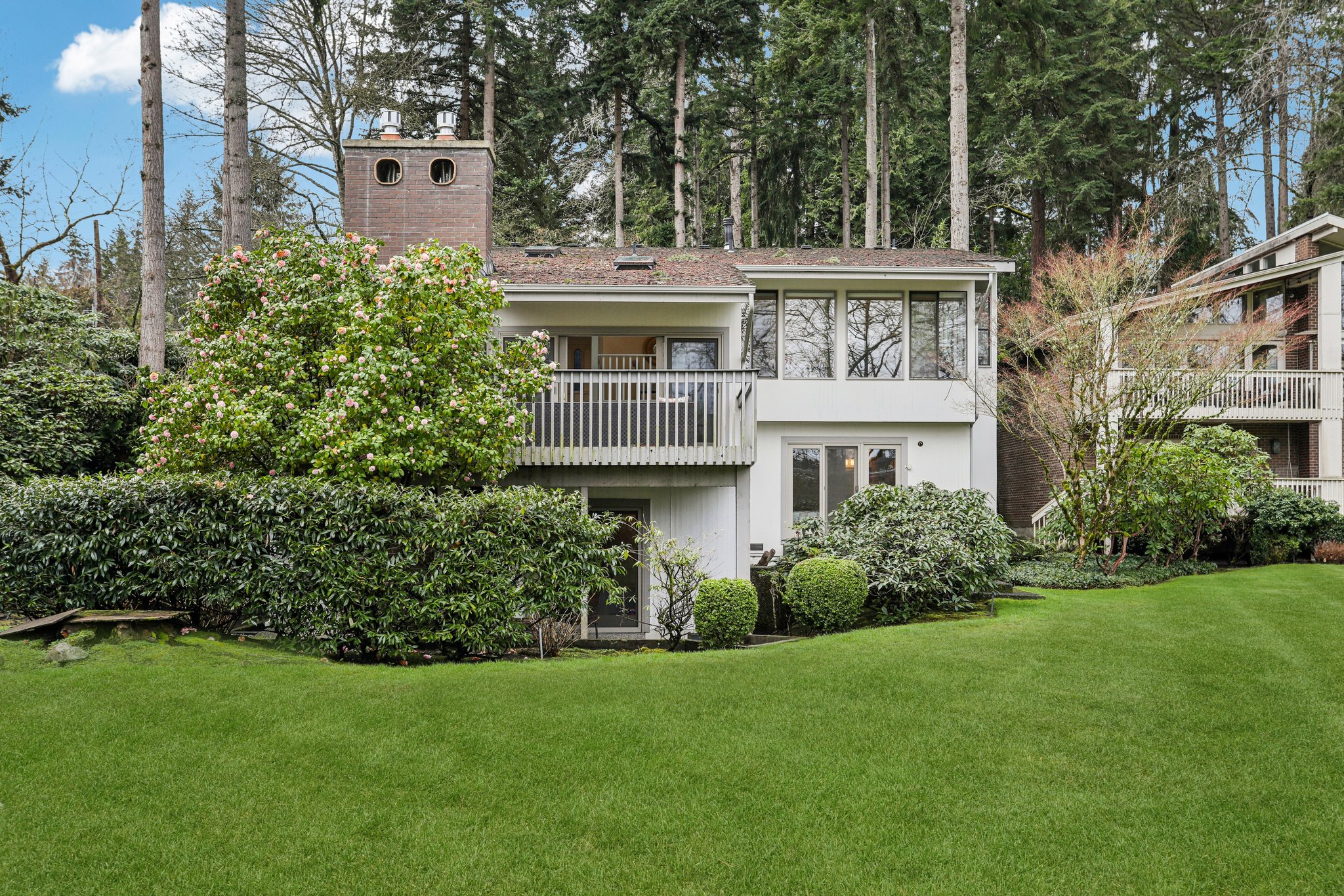 80th Pl-L0603-039.jpg