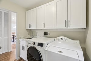 80th Pl-L0603-019.jpg