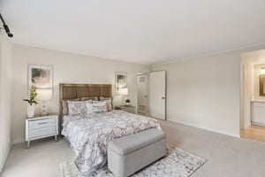 80th Pl-L0603-024.jpg