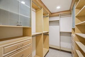 80th Pl-L0603-026.jpg