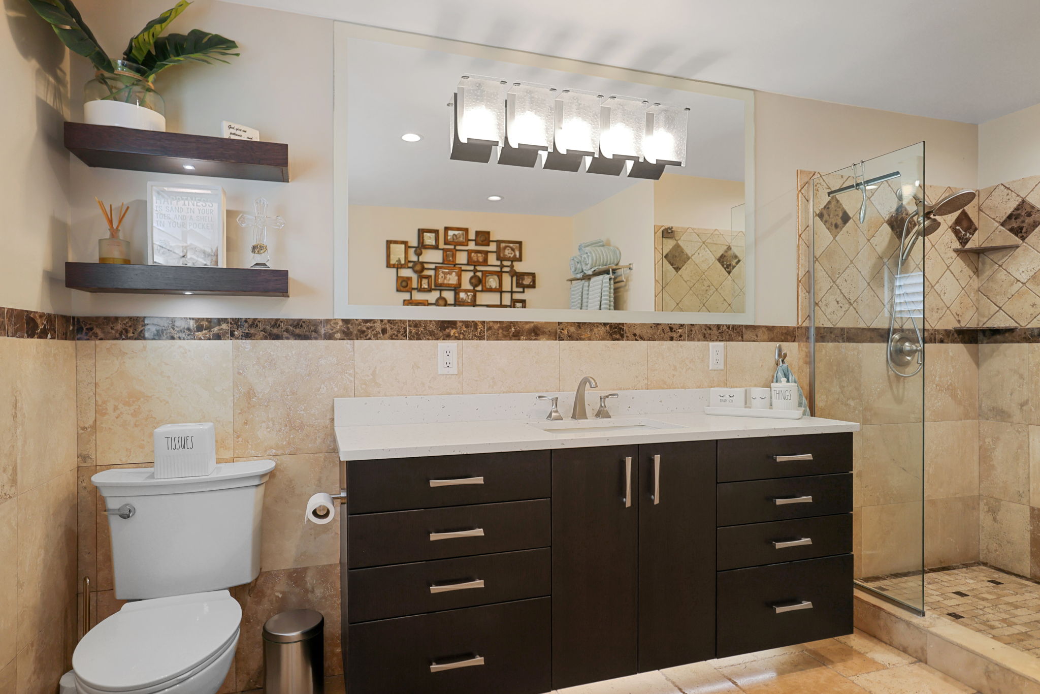 Bathroom 1 - 495A6138 (1)