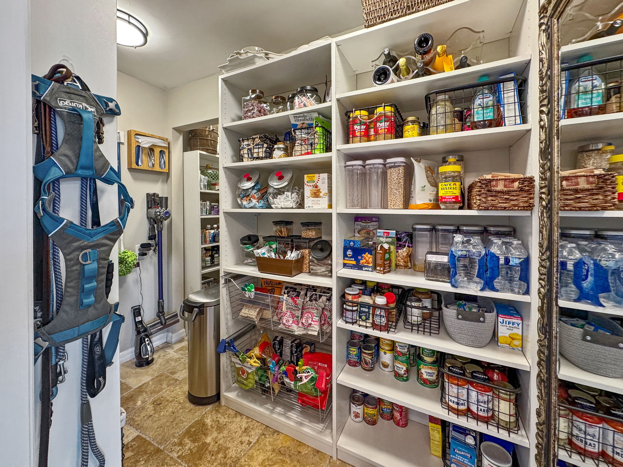 Pantry - IMG_9142