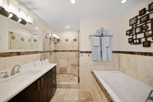 Bathroom 1 - 495A6131 (1)