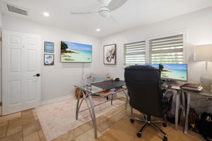 BR2 Office - 495A6122 (1)