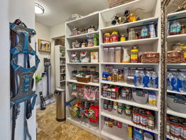 Pantry - IMG_9142