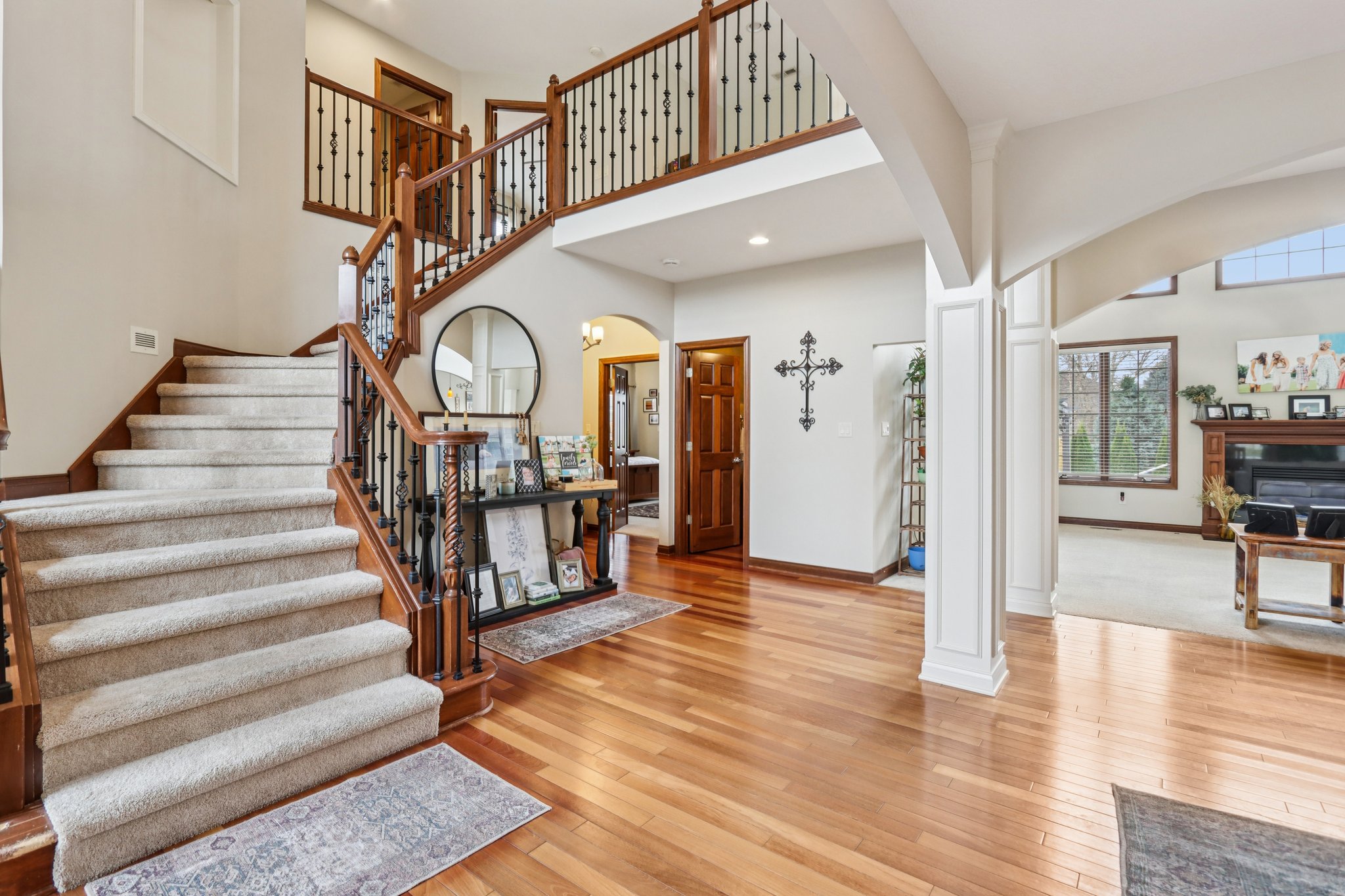 American Ave-S2511-008.jpg