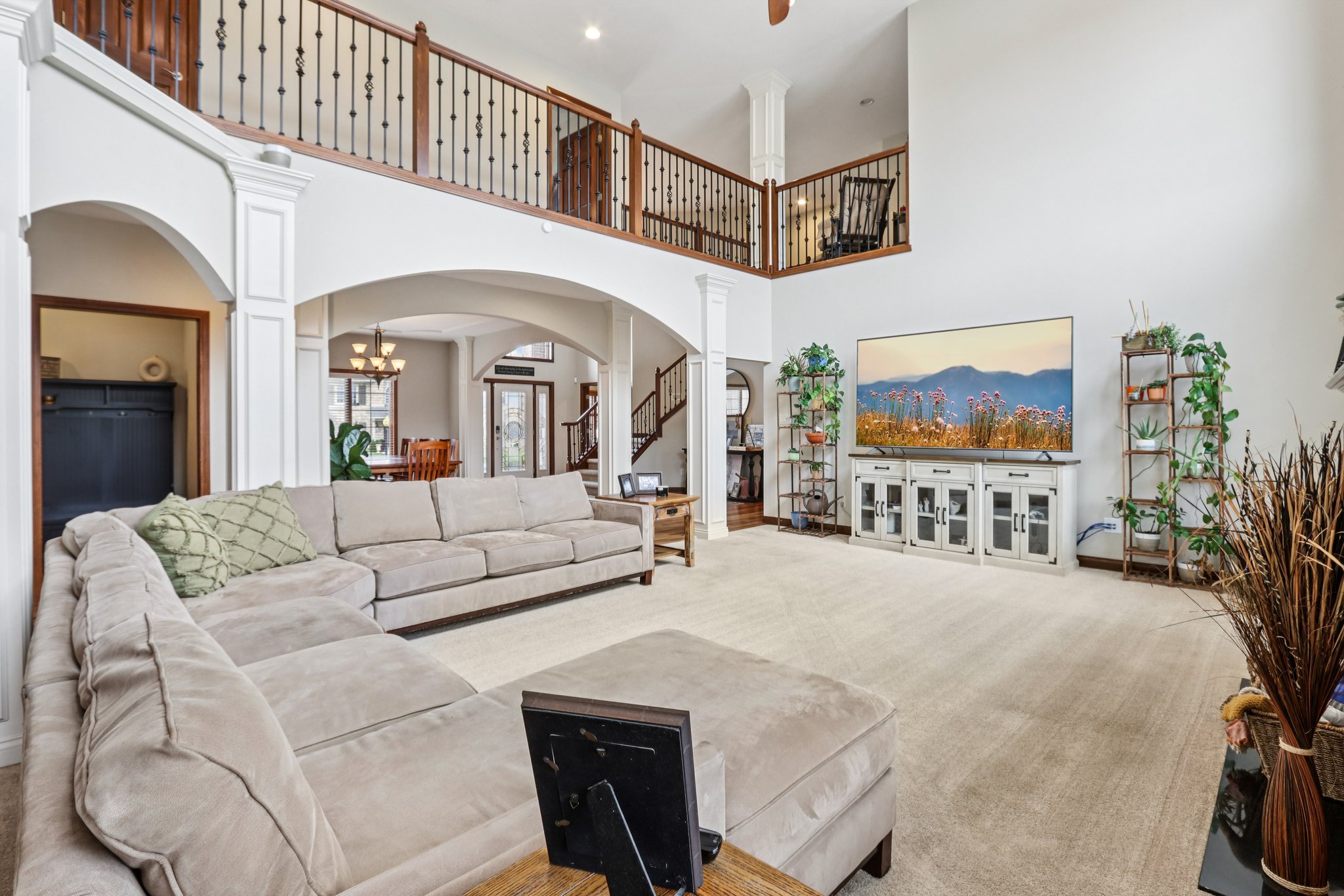 American Ave-S2511-013.jpg