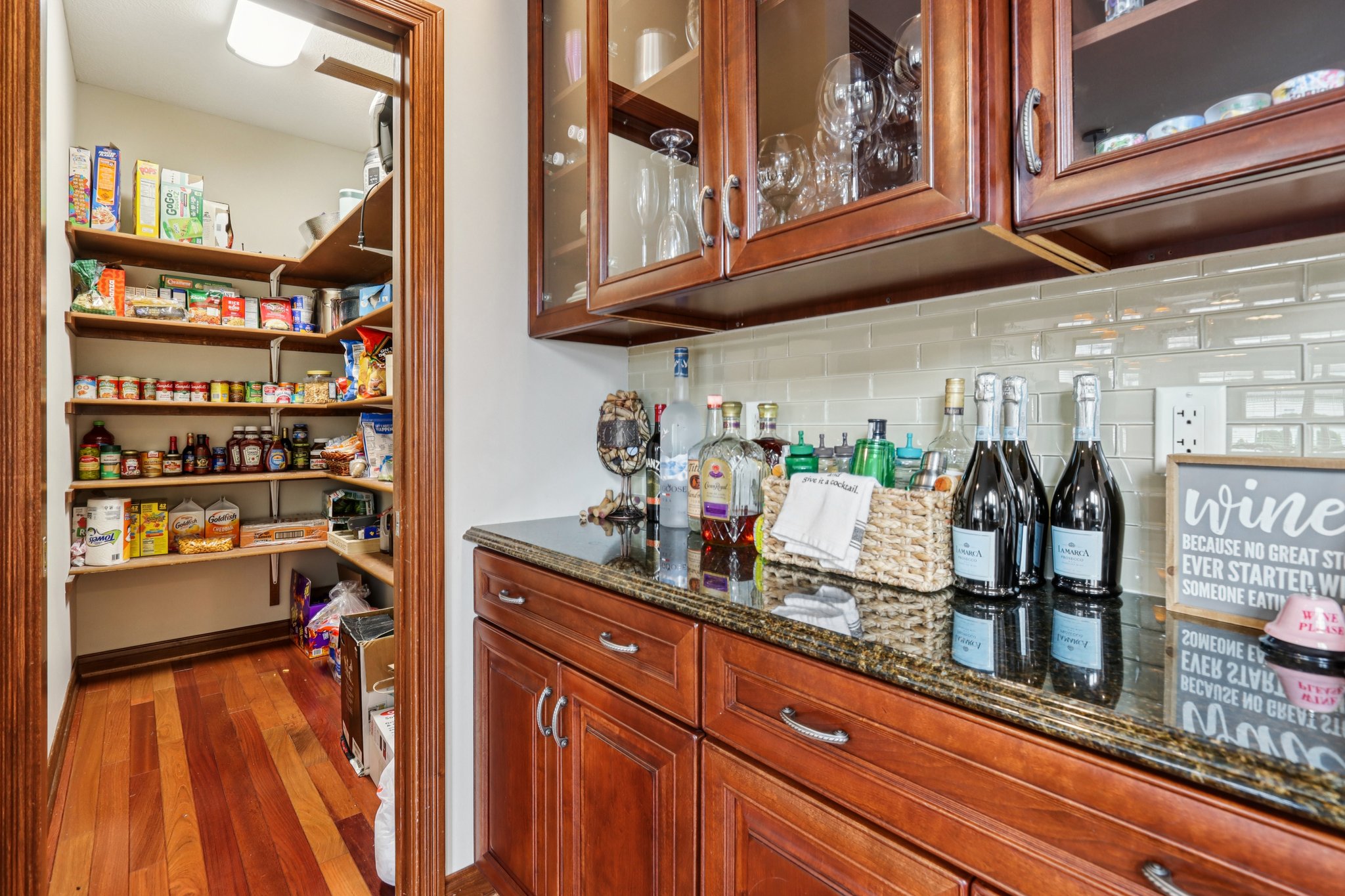 American Ave-S2511-027.jpg