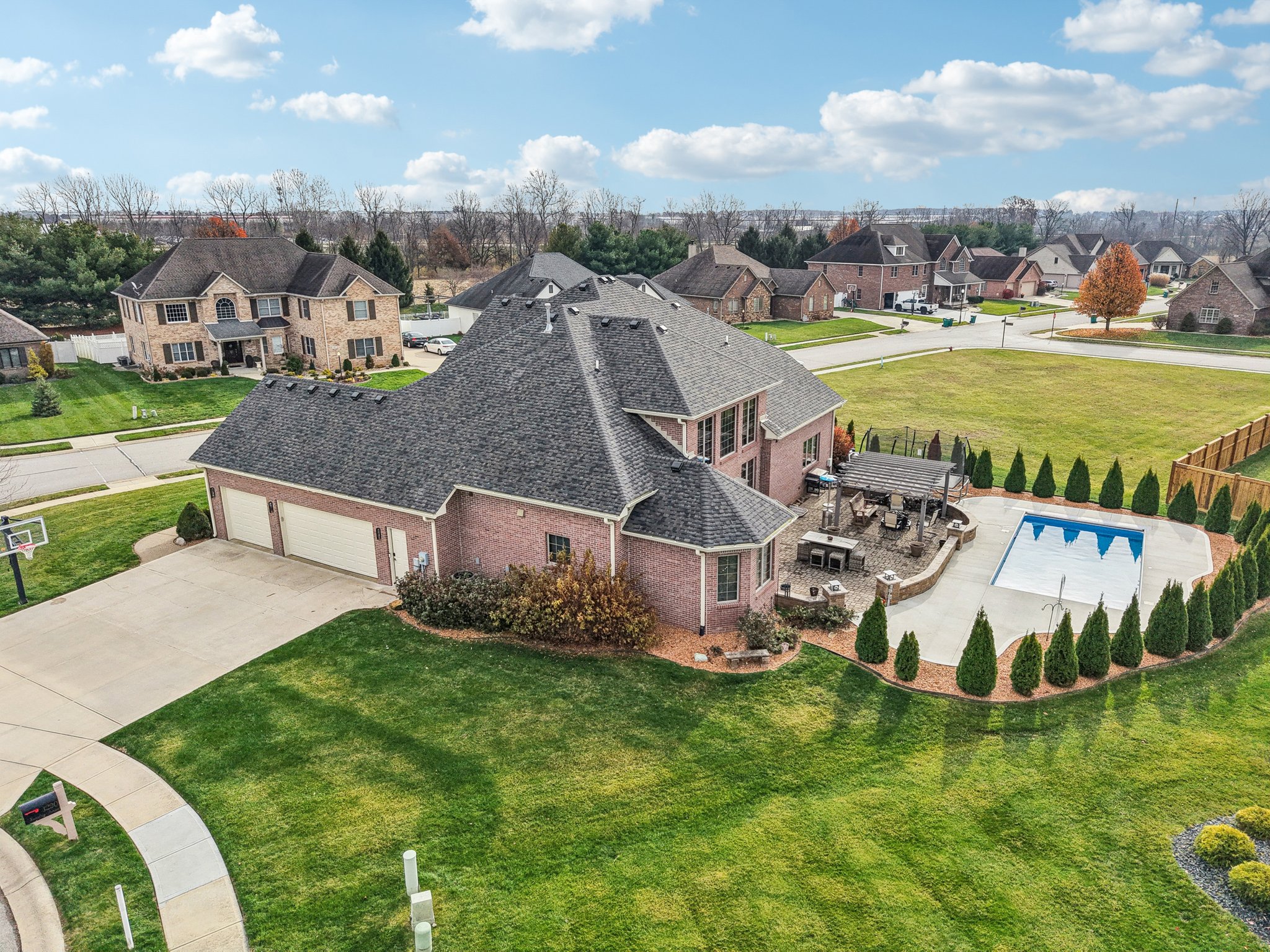 American Ave-S2511-078.jpg