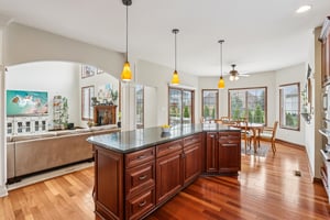 American Ave-S2511-021.jpg