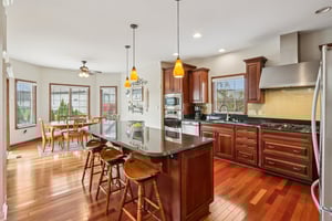 American Ave-S2511-024.jpg