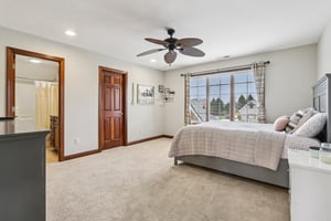 American Ave-S2511-037.jpg