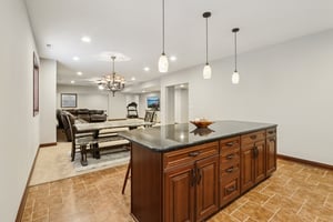 American Ave-S2511-043.jpg