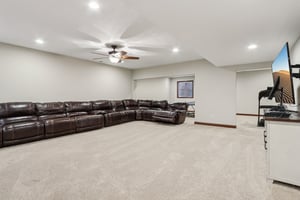 American Ave-S2511-047.jpg