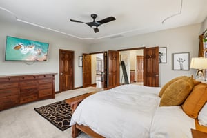 American Ave-S2511-056.jpg