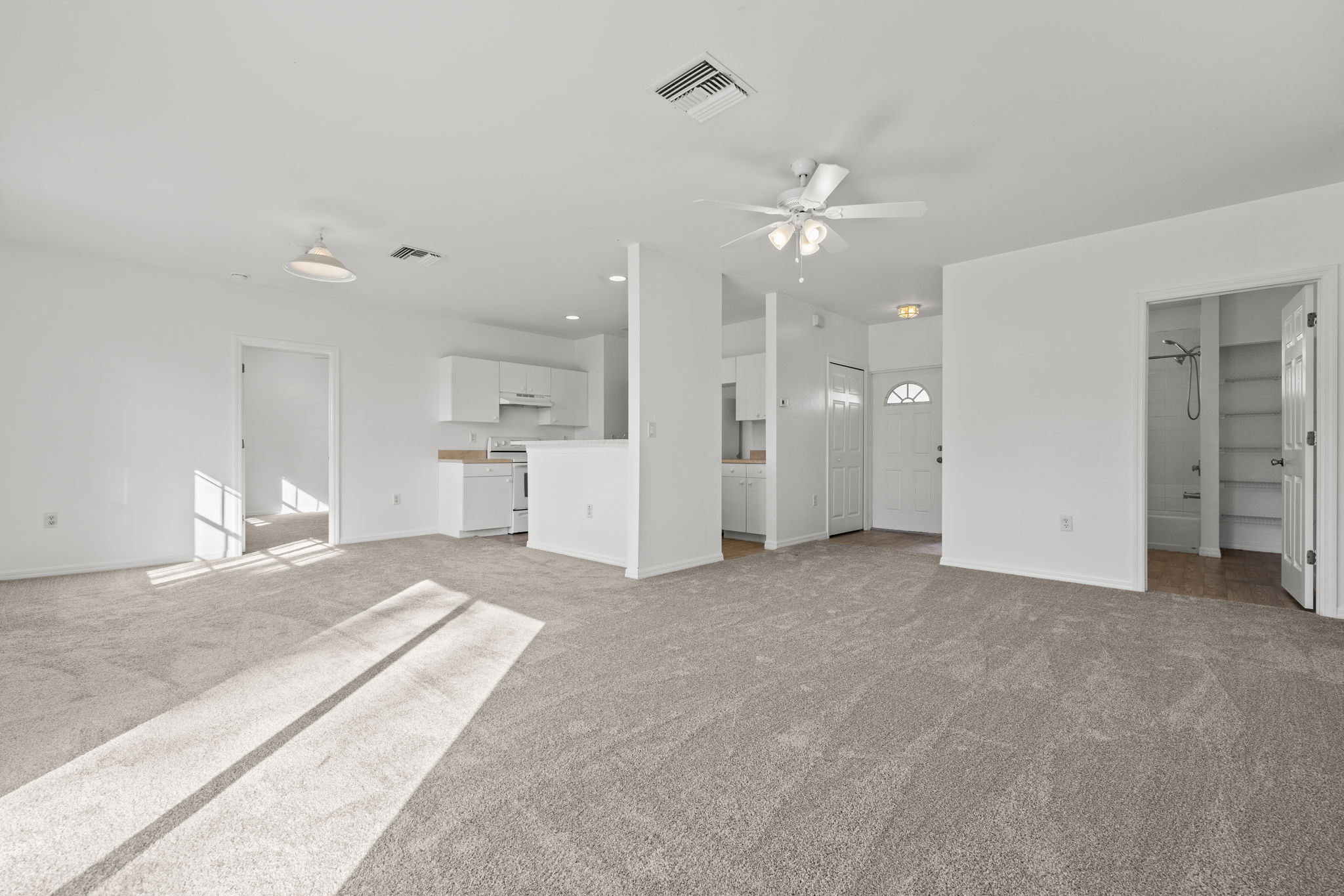 Living Room (3)