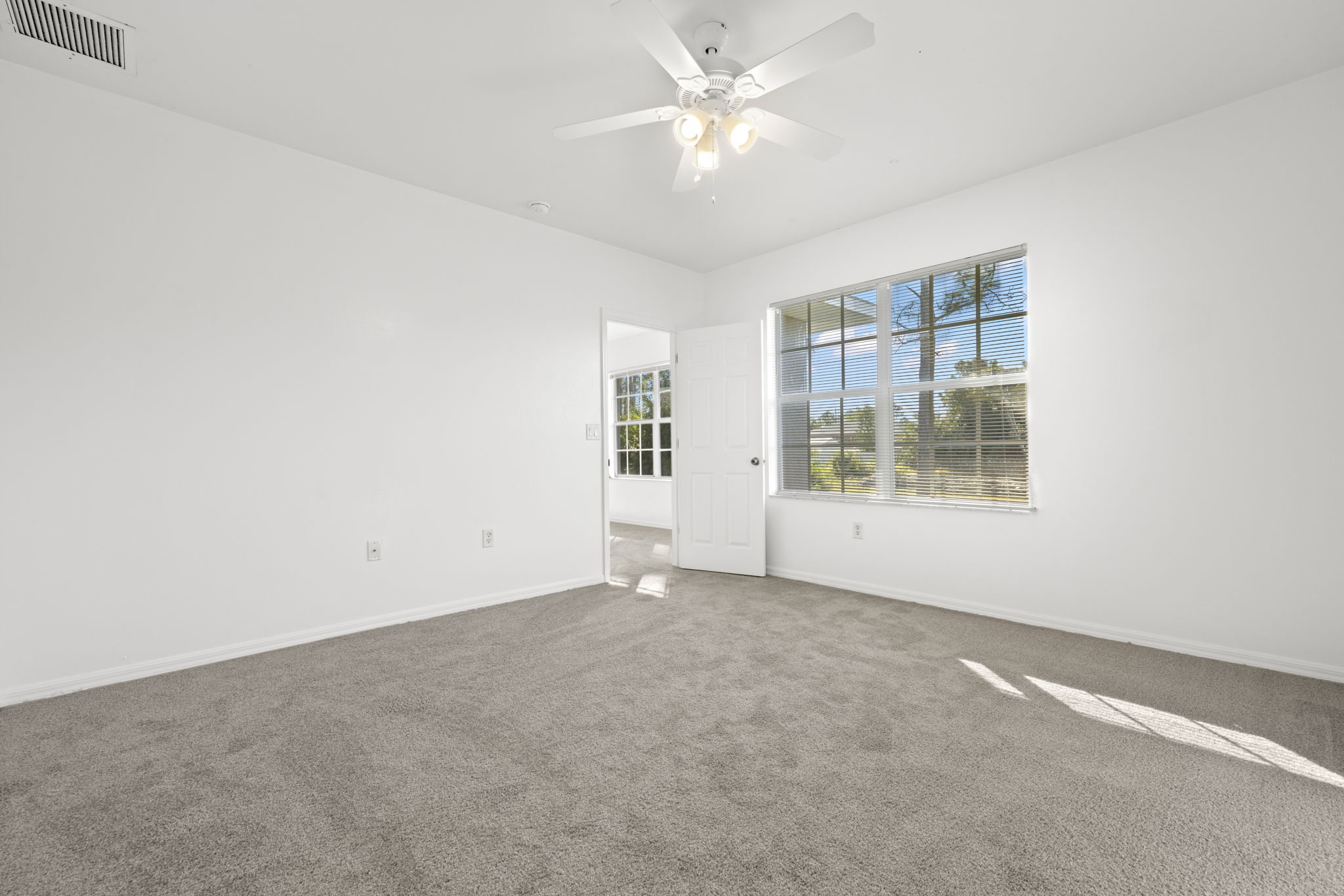Primary Bedroom (2)