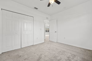 Guest Bedroom 1 (2)