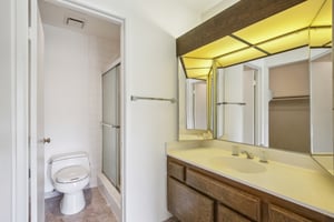 Manning Ave 1-032.jpg