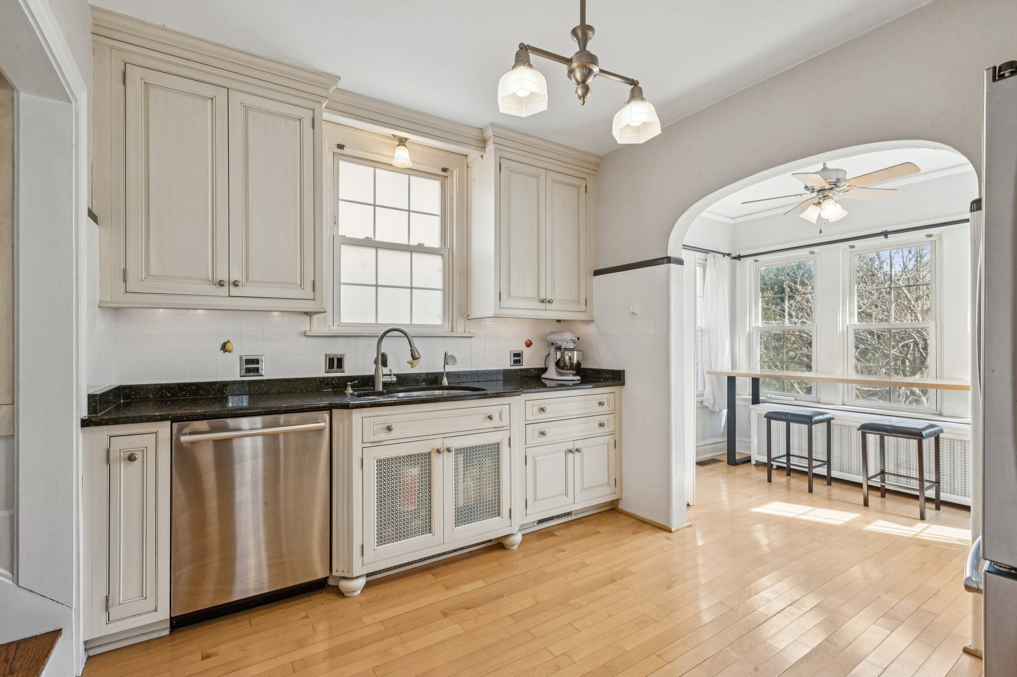 N Oak Park Ave-S2103-017.jpg