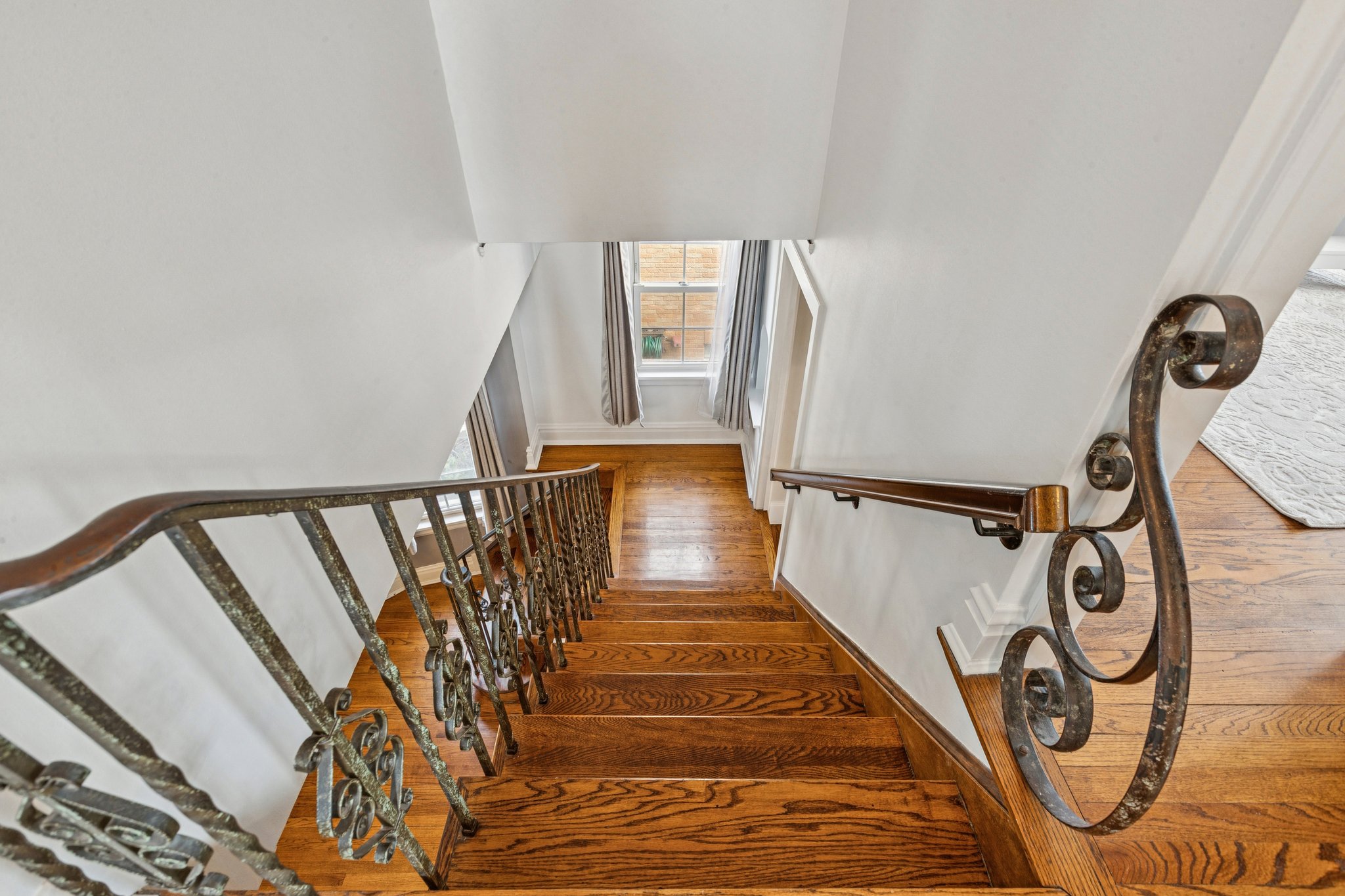 N Oak Park Ave-S2103-022.jpg