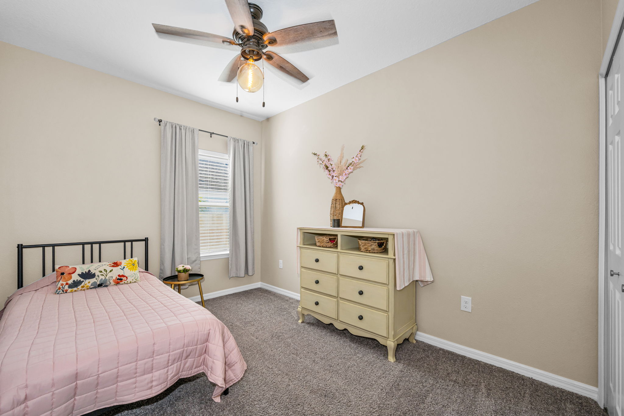 Upper Level Bedroom 2a