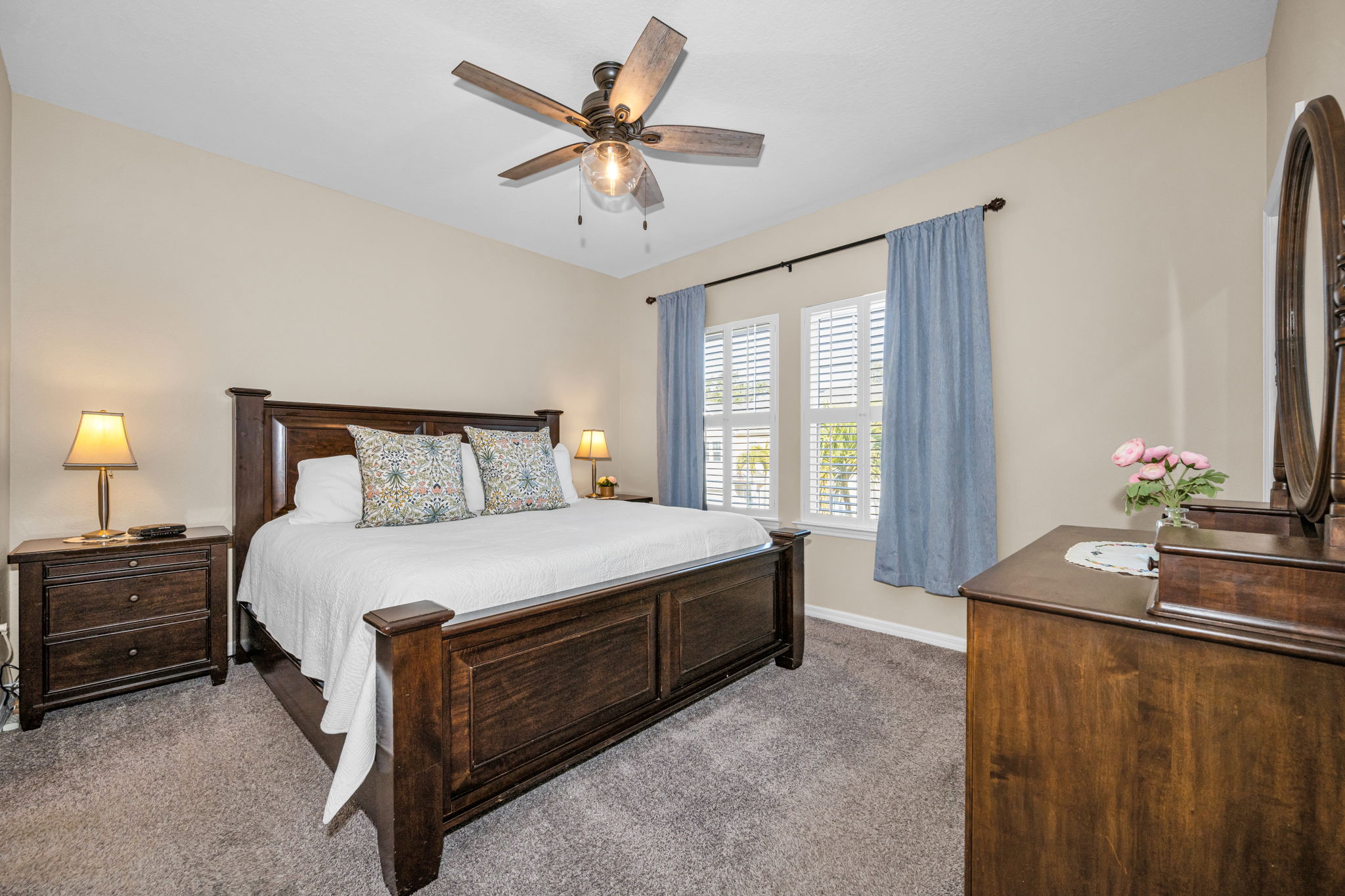 Upper Level Primary Bedroom 1a