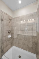 Upper Level Primary Bathroom 1b