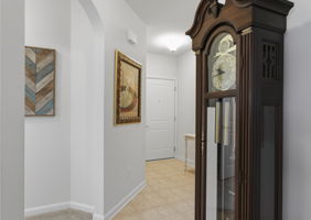 04-Foyer