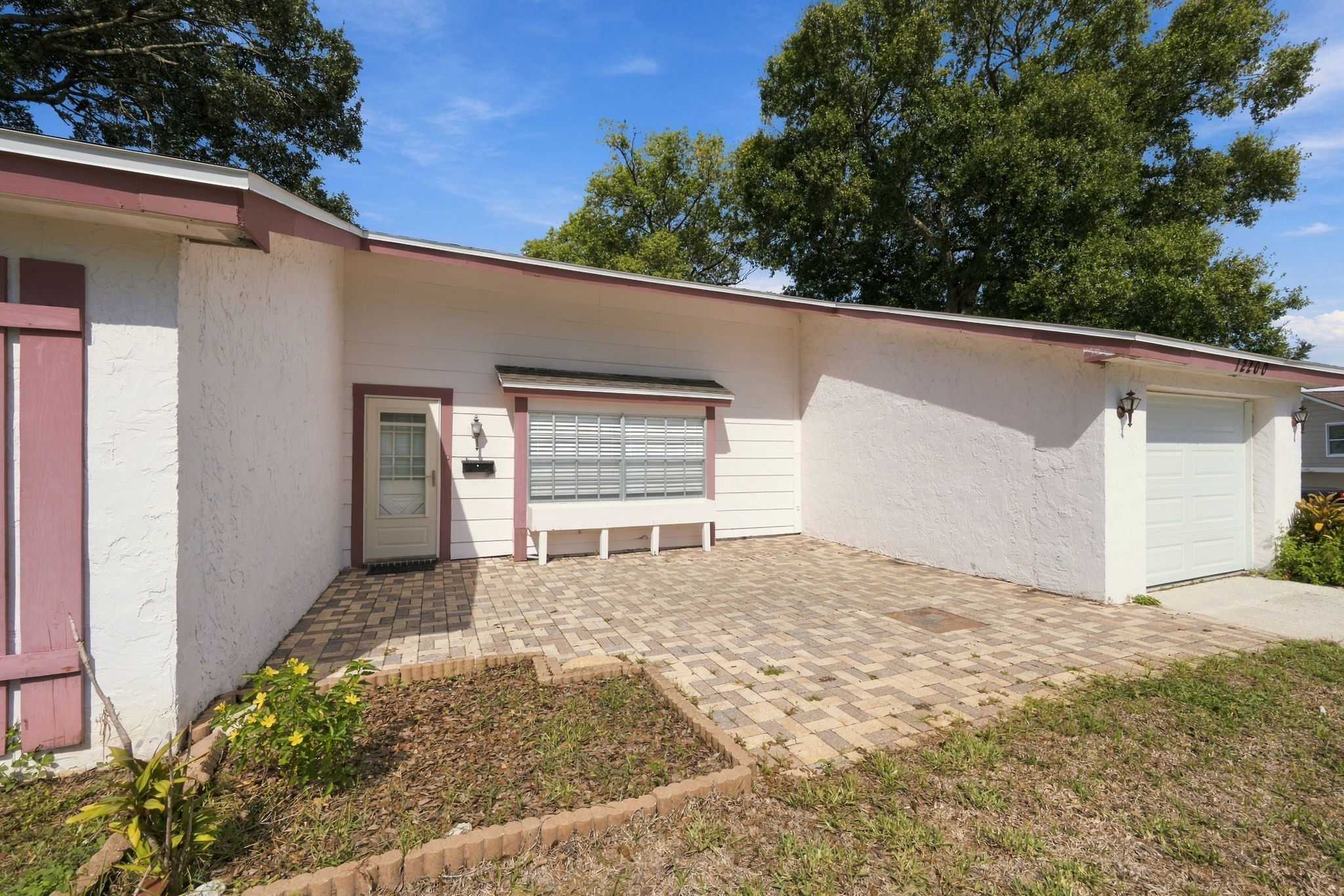 Front Exterior 5