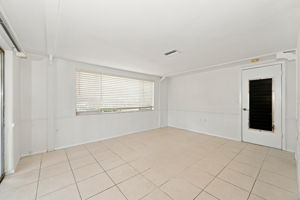 Family Room 4