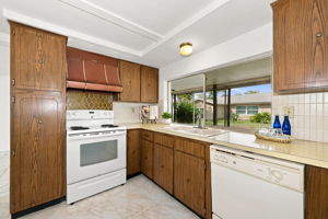 Kitchen 6