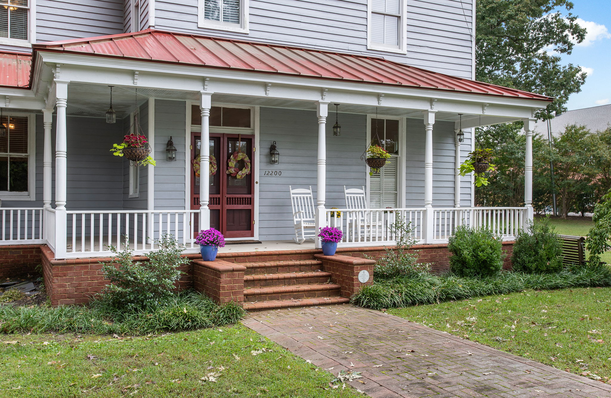 04-Front Porch