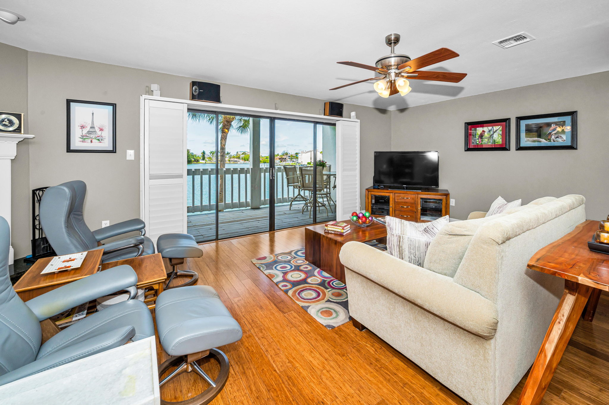 Living Room3