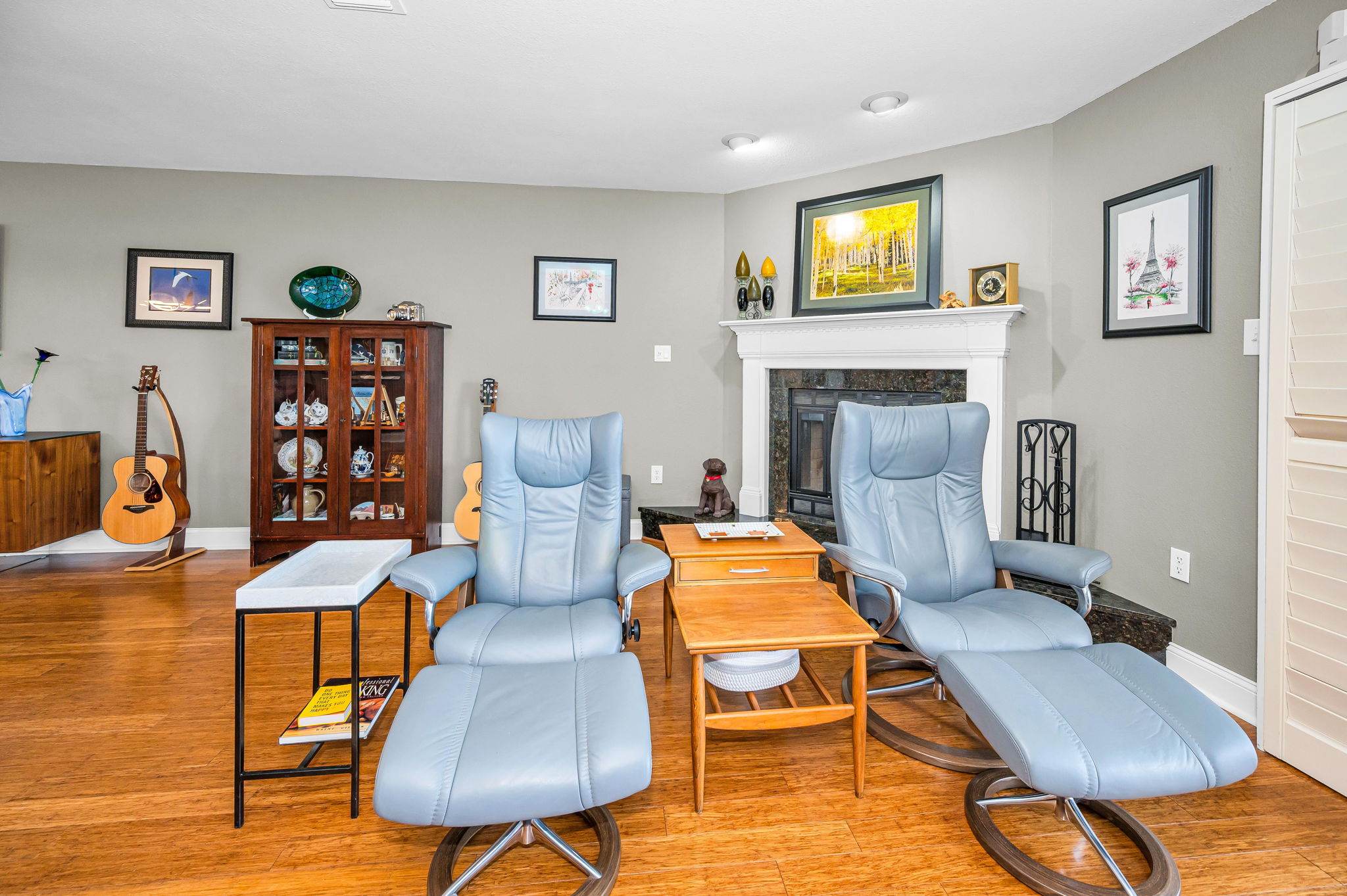 Living Room4