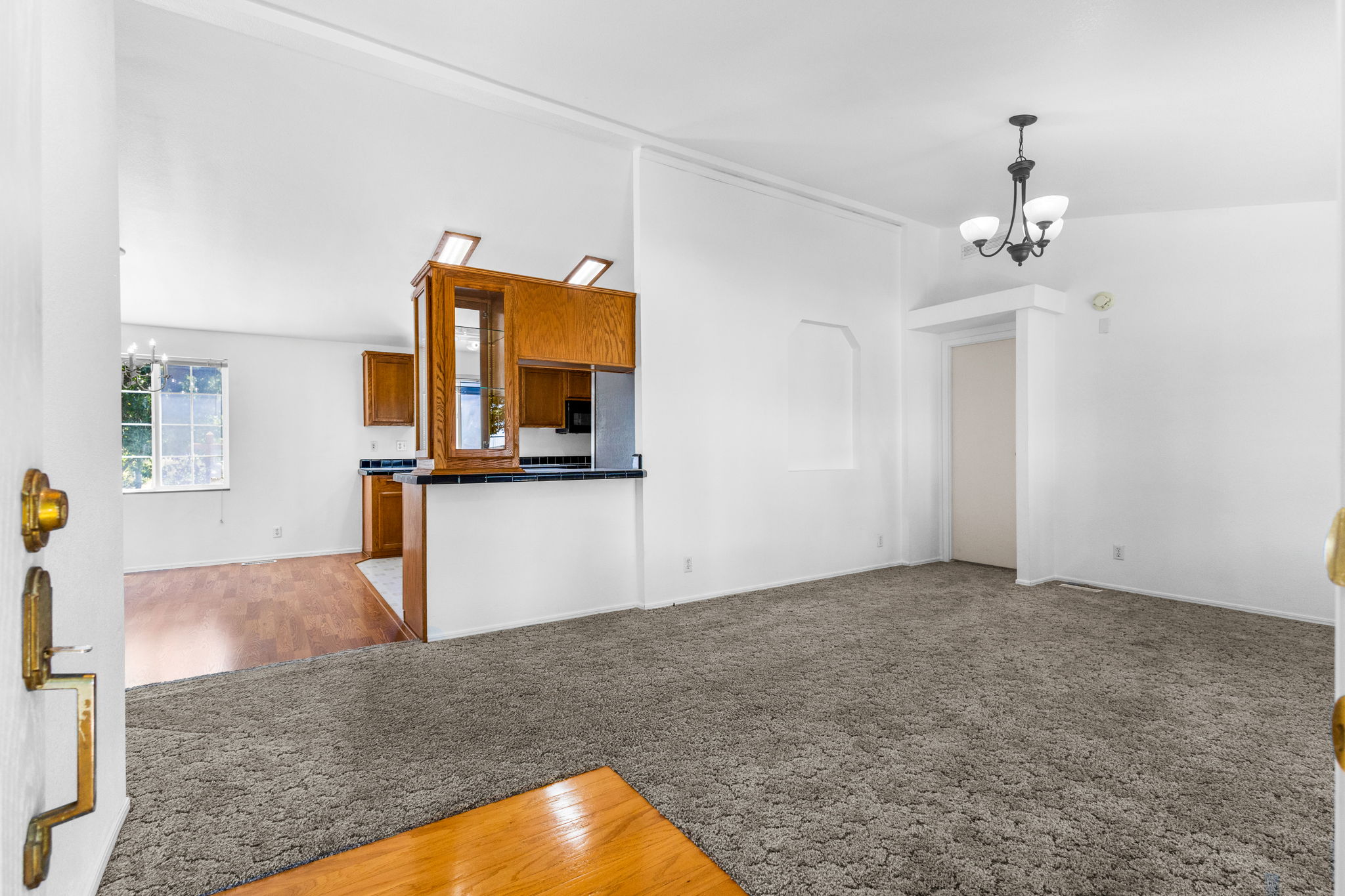 1221 47th Ave 5
