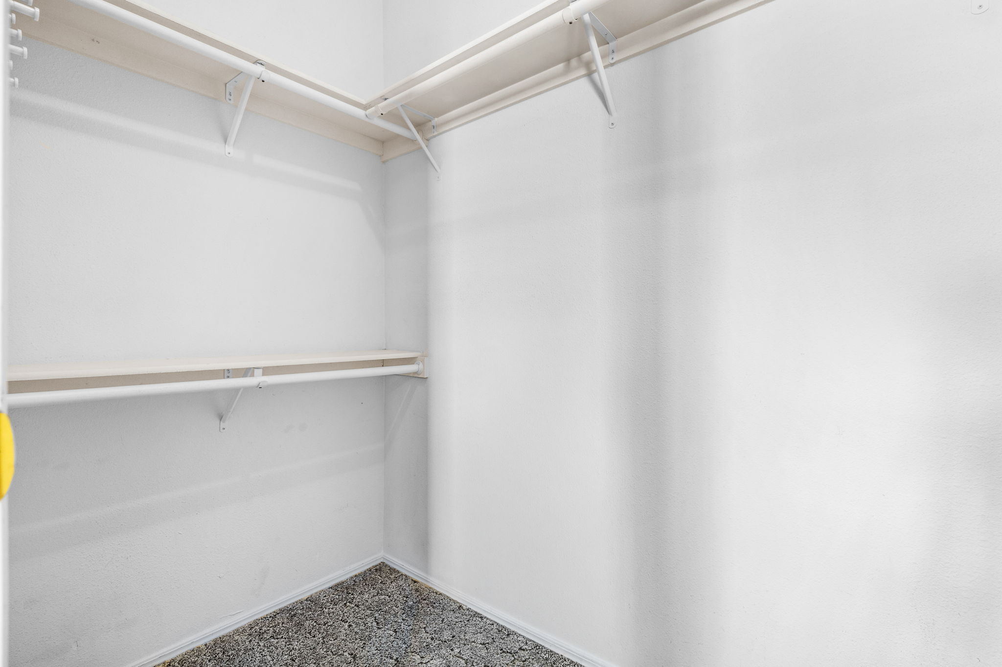 1221 47th Ave 12
