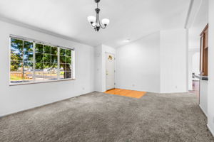 1221 47th Ave 8