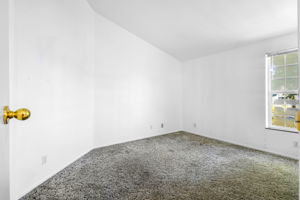 1221 47th Ave 26