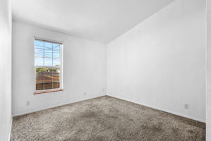 1221 47th Ave 28