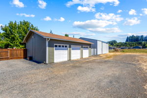 1221 47th Ave 36