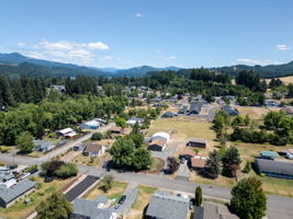 1221 47th Ave 50