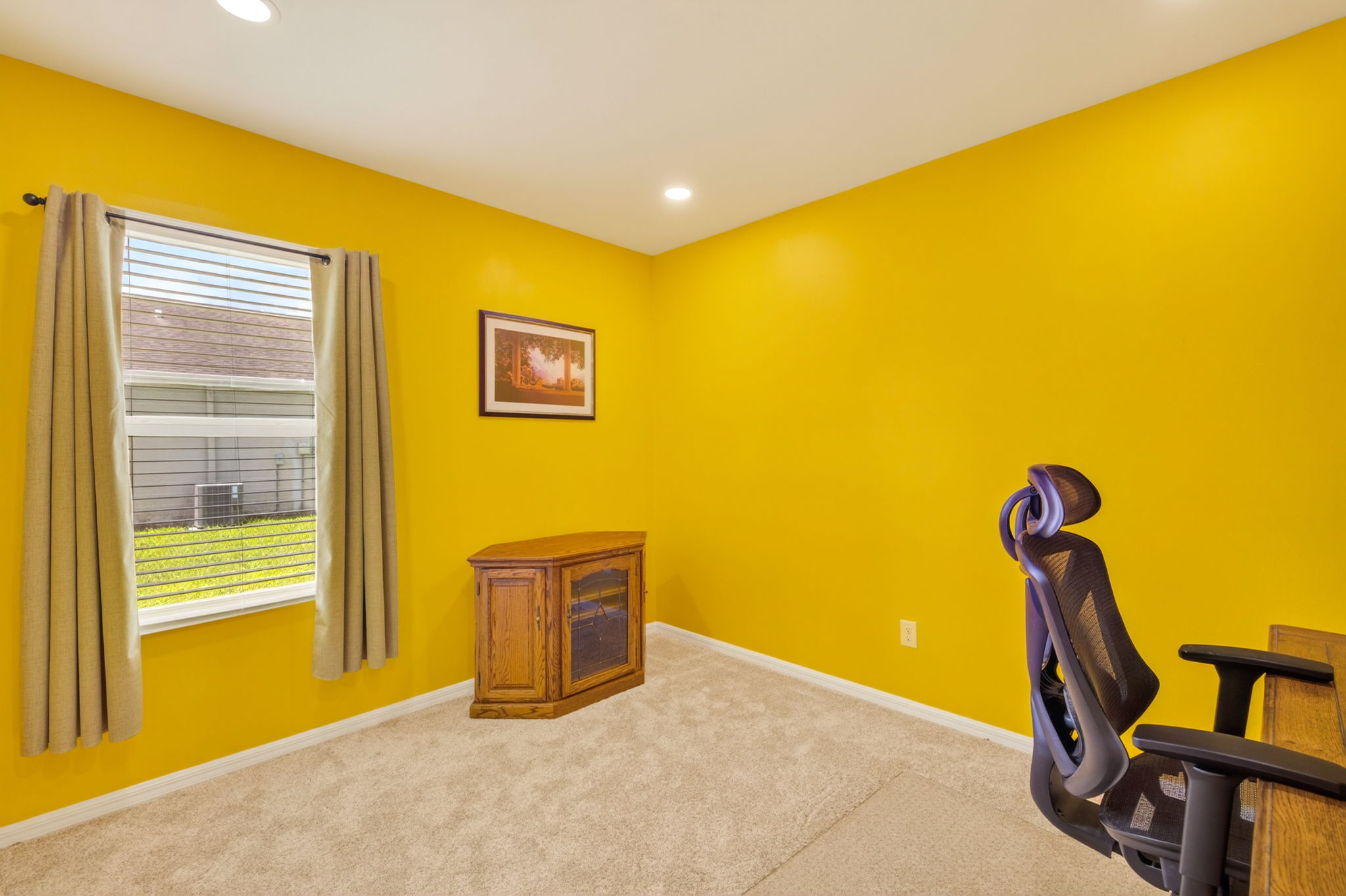 Guest Bedroom 2 - 1 of 2